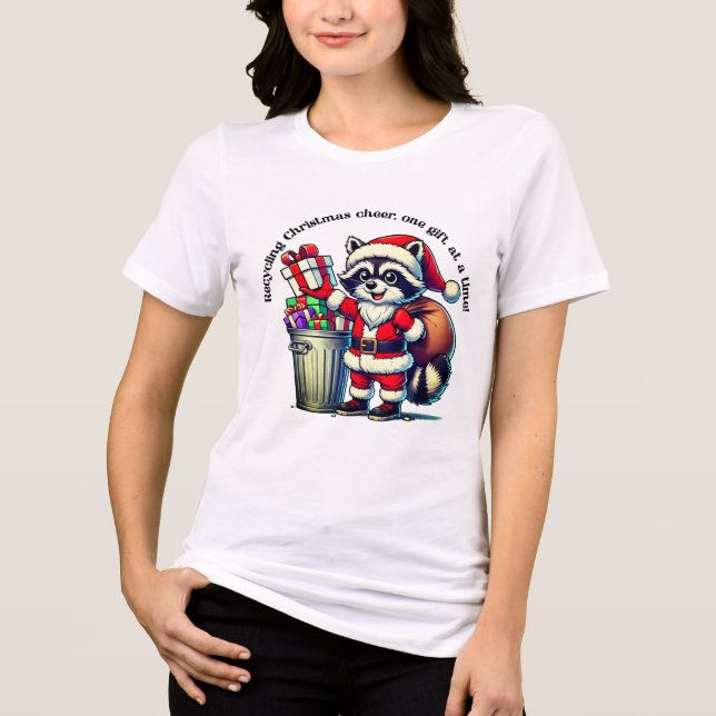 Camiseta Triblenda Joyful raccoon comparte regalos de Navidades (Anverso)