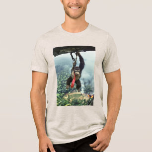 Camiseta Triblenda Kong '68: Gira de Deberes en la Jungla