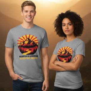 Camiseta Triblenda La aventura espera la montaña al atardecer Camiset