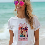 Camiseta Triblenda La fiesta de la Bachelorette, retro, de la tripula<br><div class="desc">Haga su despedida de soltera inolvidable con nuestro moderno y divertido diseño retro de camisetas de soltera. Perfecto para cada uno de sus huéspedes, esta exclusiva camiseta combina una estética retro lúdica con un estilo contemporáneo, asegurando que todos luzcan fabulosos mientras celebran. Con una hermosa mujer retro dibujada a mano,...</div>