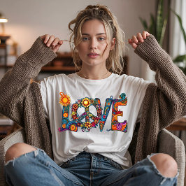 Camiseta Triblenda Letras Psicodélicas de Amor Hippie Retro