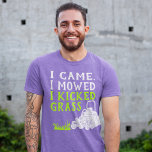 Camiseta Triblenda Llegué Y Me Percaté De Que Le Pateé Grass Grass Fu<br><div class="desc">¿Tienes tu propio negocio paisajístico? ¿Te encanta cortar tu propio césped? ¿Te gusta ver películas de acción? Te encantará el gracioso dicho de "Vine, me doblé y pateé hierba". La imagen de cortadora de césped comercial acompaña el mensaje verde de cal blanca y brillante en esta camiseta gráfica. ¿Necesita regalos...</div>