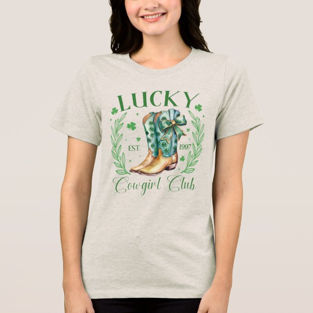 Camiseta Triblenda Lucky Cowgirl Club Est. 1997 | St. Patrick’s Day (Anverso)
