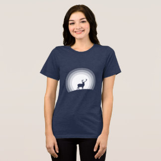Camiseta Triblenda Majestic Stag Silhouette Under Lunar Light