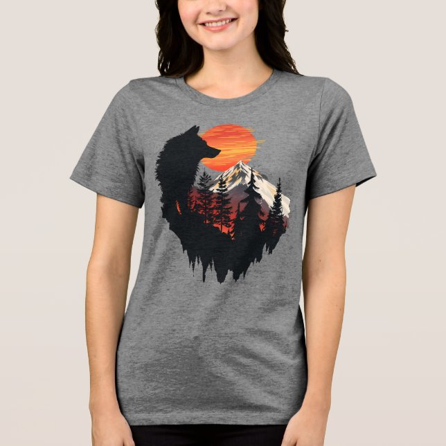 Camiseta Triblenda Majestic Wolf Mountain Sunset Graphic T-Shirt (Anverso)