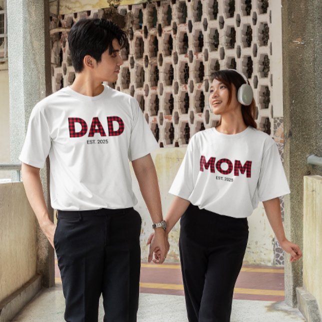 Camiseta Triblenda Mamá de Cuadro Moderno de Búfalo Fecha de Establec (Modern Buffalo Plaid Mom Established Date Tri-Blend Shirt)