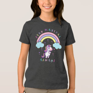 Camiseta Triblenda Mantén la Magia – Diseño de Unicornio y Arcoíris A