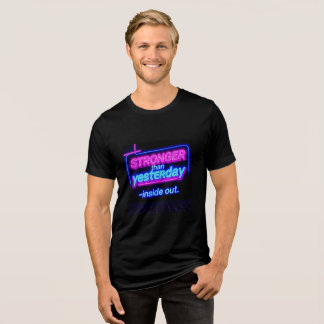 Camiseta Triblenda Más Fuerte Que Ayer – Fuerza Interior y Exterior Q