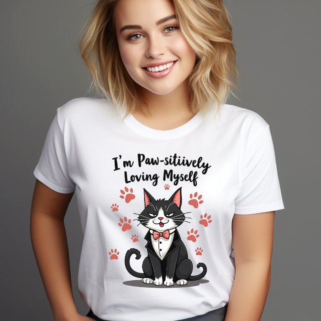 Camiseta Triblenda Me estoy amando paw-sitivamente - gato de Tuxedo (Subido por el creador)