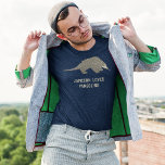 Camiseta Triblenda Mensaje Personalizado personalizado Pangolin Gráfi<br><div class="desc">Hágale saber al mundo cuánto amas a los pangolines o tipea tu propio mensaje personalizado en esta camiseta gráfica de Pangolin. Simplemente utilice el campo de plantilla de relleno en blanco para agregar su propio mensaje personalizado. En la tienda Asterisk Designs Zazzle encontrará otros productos de pangolin divertidos.</div>