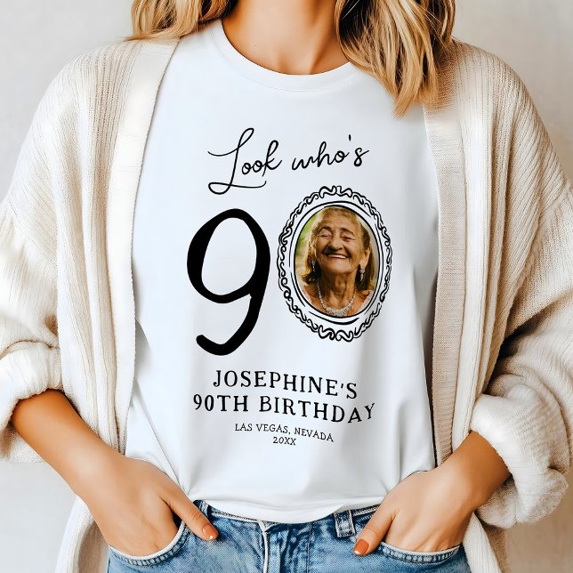Camiseta Triblenda Mira quién es el cumpleaños 90 de la foto 90 (Subido por el creador)