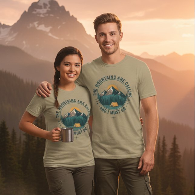Camiseta Triblenda Mountains Are Calling Hiking Camping T-Shirt (Subido por el creador)