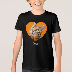 Camiseta Triblenda Nombre de tipografía moderna y foto del corazón de