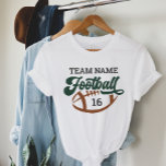 Camiseta Triblenda Nombre del jugador de fútbol personalizado y verde<br><div class="desc">Camiseta de personalizado Front and Back Football T-Shirt - mostrada en White Design incluye el guión "Fútbol" con texto que se puede personalizar para el nombre del equipo, el apellido del jugador y el número de camiseta. Se pueden personalizar los colores verde oscuro, marrón de cuero y gris carbón vegetal....</div>