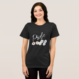 Camiseta Triblenda Orgullo con maricas blancas con centro arco iris n