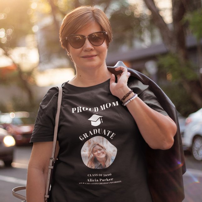 Camiseta Triblenda Orgullosa clase de mamá de graduación de foto de 2 (Subido por el creador)