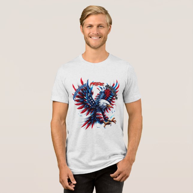 Camiseta Triblenda Orgullosa de ser estadounidense". (Anverso Completa)