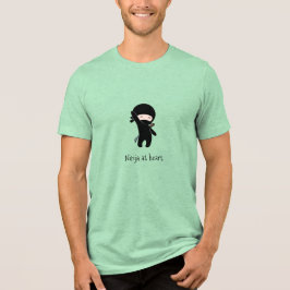 Camiseta Triblenda Pequeño Ninja feliz en el corazón