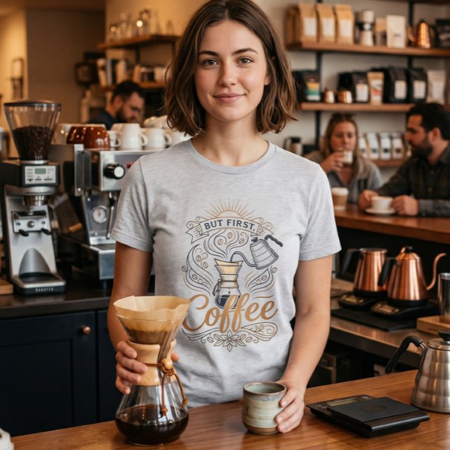 Camiseta Triblenda Pero Primero Café (Subido por el creador)