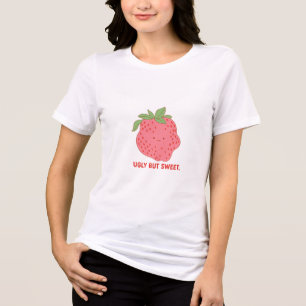 Camiseta Triblenda Personaje de meme de fresa feo pero dulce