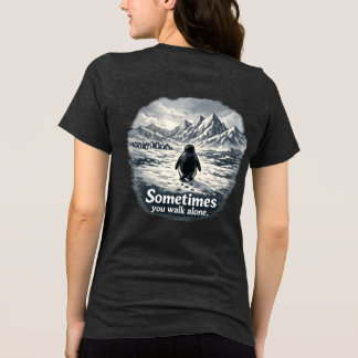 Camiseta Triblenda Pingüino Solitario en Horizonte Helado