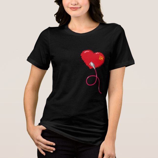Camiseta Triblenda Pixel Corazones conectados pareja coincidente dere (Anverso)