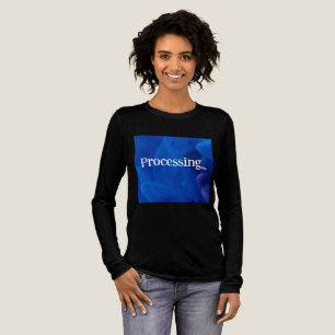 Camiseta Triblenda Procesando en fondo azul