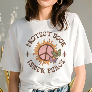 Camiseta Triblenda Protege tu paz interior Retro Boho Sol