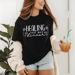 Camiseta Triblenda Sanación No Es Lineal Grito Dice Cita Floral<br><div class="desc">La curación no es lineal: grief Sayings Cita flor floral Doodle-shirt incluye el texto "La curación no es lineal" en la tipografía moderna de escritura blanca acentuada con un corazón de amor y doodles de flores. Diseñado por Evco Studio www.zazzle.com/store/evcostudio</div>