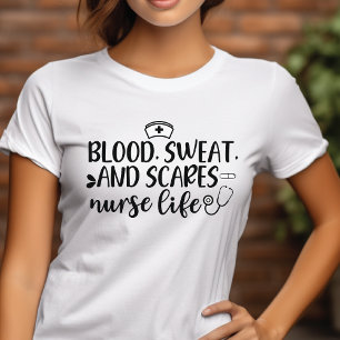 Camiseta Triblenda Sangre Sudor y Miedos Enfermera Vida Halloween