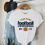 Camiseta Triblenda Selección de fútbol personalizado de mujeres azule<br><div class="desc">Nombre de personalizado de fútbol y número de jugador T-Shirt para mamá - mostrado en Diseño Blanco para las mamás de fútbol presenta letras retro y texto personalizado que se puede personalizar con un nombre de equipo y el número de camiseta del jugador. El azul marino y el marrón dorado...</div>