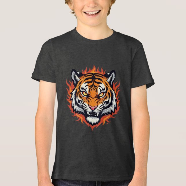 Camiseta Triblenda Silent Tiger – Precision and Power (Anverso)
