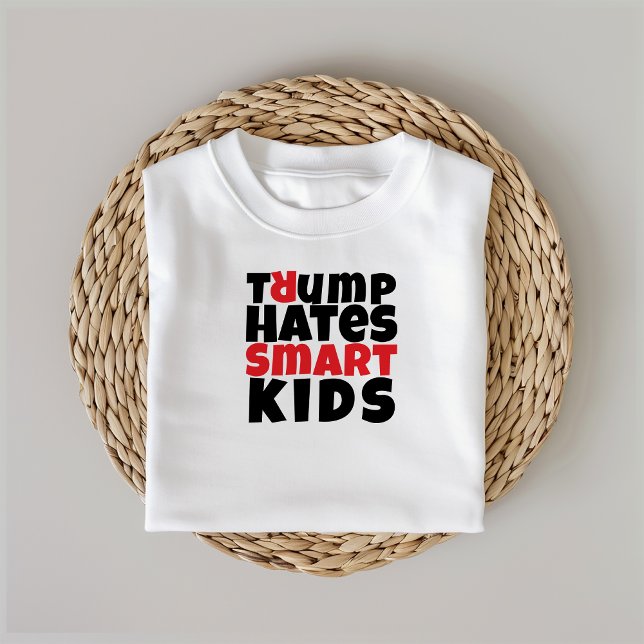 Camiseta Triblenda Slogan de protesta estudiantil anti-trump negro ro (Subido por el creador)