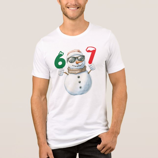 Camiseta Triblenda Snowman Holding 67 Numbers Graphic  (Anverso)