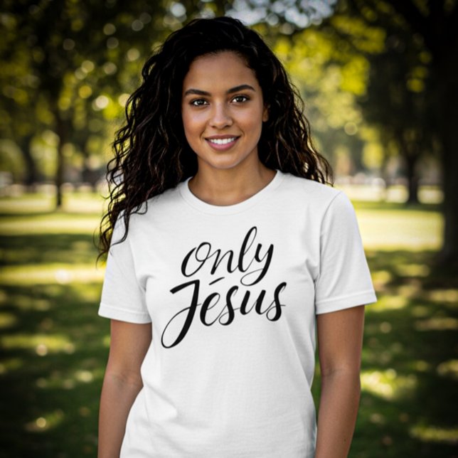 Camiseta Triblenda Solo Jesús (Subido por el creador)