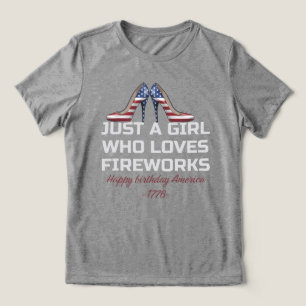 Camiseta Triblenda Sólo una chica que ama los fuegos artificiales