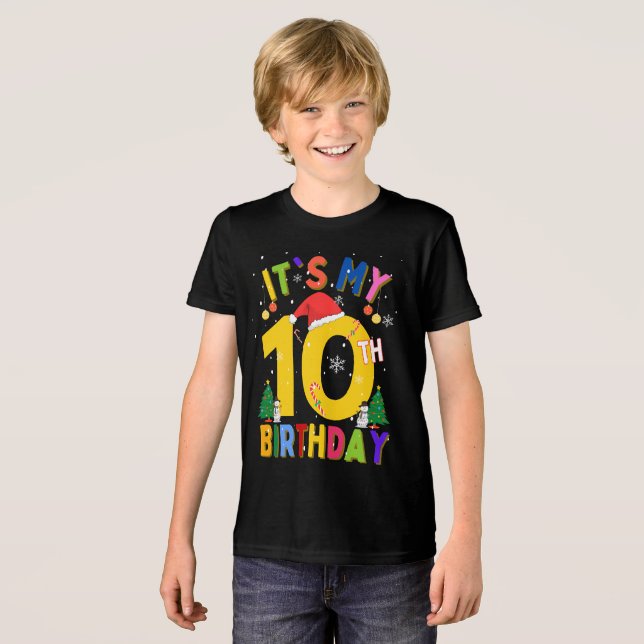 Camiseta Triblenda Son mis diez Navidades de cumpleaños 10 navidades (Anverso Completo)