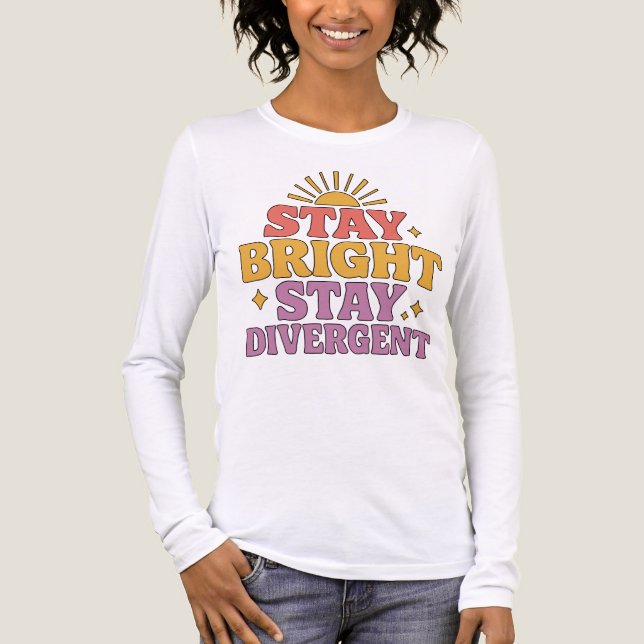 Camiseta Triblenda Stay Bright, Stay Divergent (Anverso)