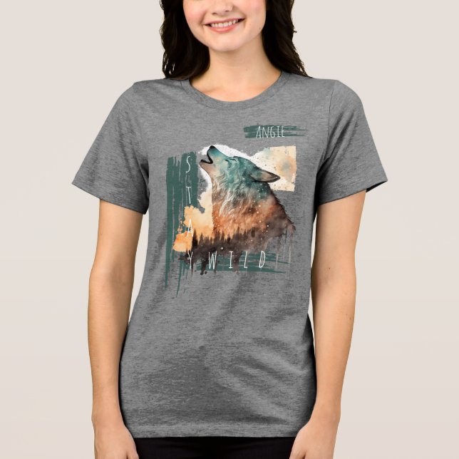 Camiseta Triblenda "Stay Wild" Howling Wolf Customizable   (Anverso)