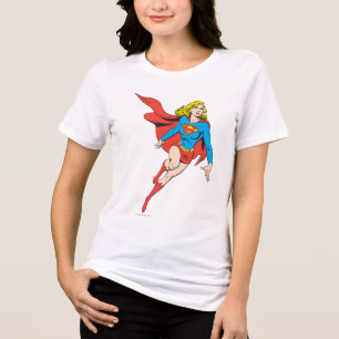 Camiseta Triblenda Supergirl en movimiento