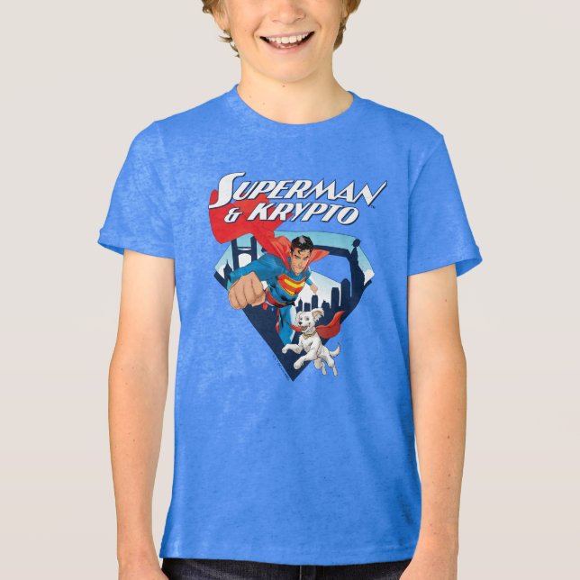 Camiseta Triblenda Superman y Krypto Soar (Anverso)