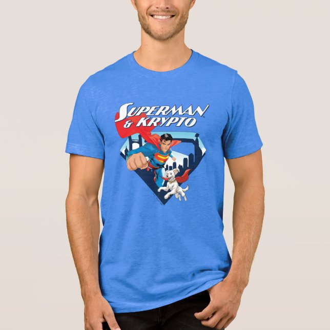 Camiseta Triblenda Superman y Krypto Soar (Anverso)