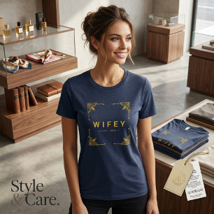 Camiseta Triblenda Tee de la marina Wifey moderna en la tela compacta