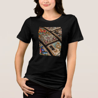 Camiseta Triblenda Teléfonos celulares elegantes en una mujer manga c