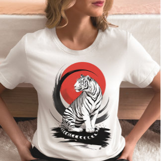 Camiseta Triblenda Tigre Blanco con Arte del Sol Rojo