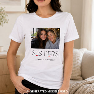 Camiseta Triblenda Tipografía de corazón de hermanas Foto Blanca