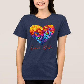 Camiseta Triblenda Tipografía de Modo Amante Pétalos Corazón Colorido