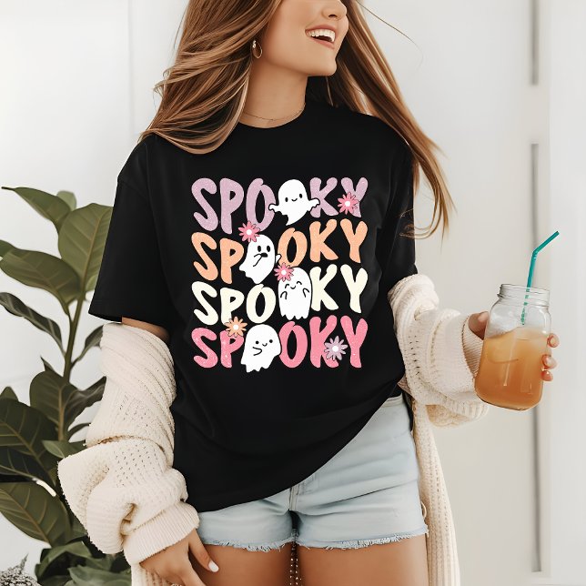 Camiseta Triblenda Típografía fantasma de Halloween repetida (Subido por el creador)