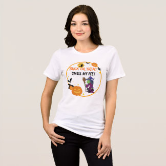 Camiseta Triblenda Trick or Treat Smell My Feet Funny Halloween Tees