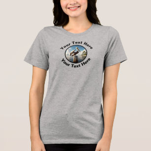 Camiseta Triblenda Un hermoso pelícano marrón con texto Personalizado